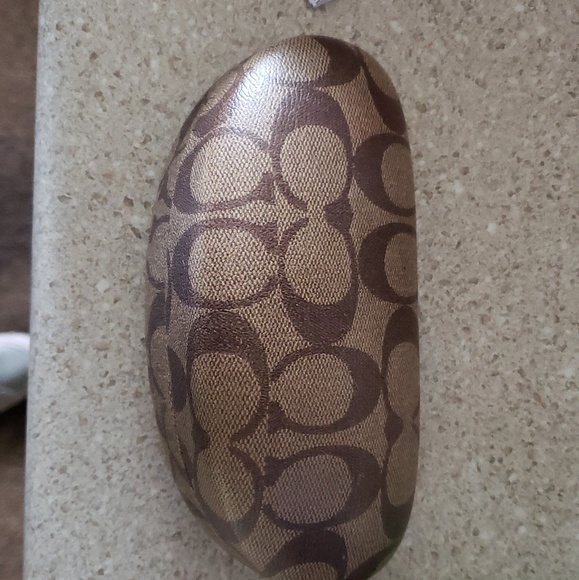 Coach glasses with coach case and cleaning cloth - Picture 5 of 5